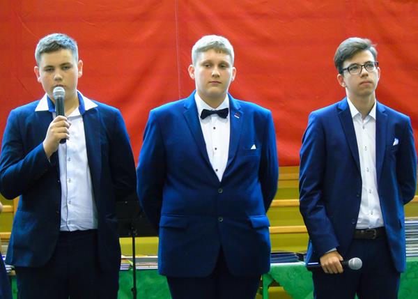 3klasisci21 2018.JPG