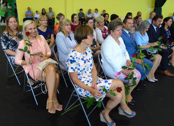 3klasisci23 2018.JPG