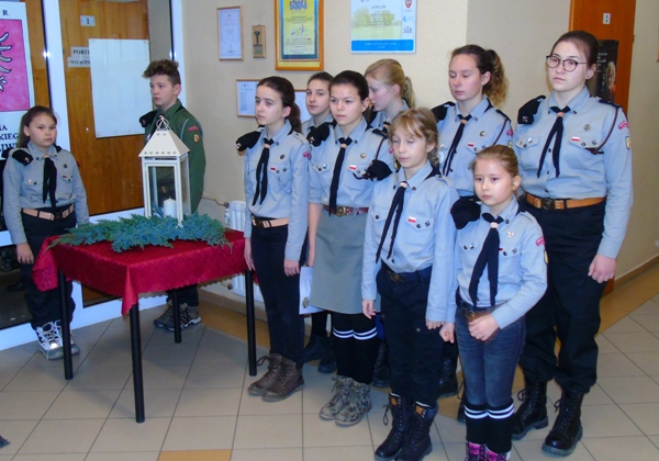 Betlejem3 19 12 2017.JPG