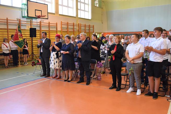 absolwenciroku2022 18.JPG