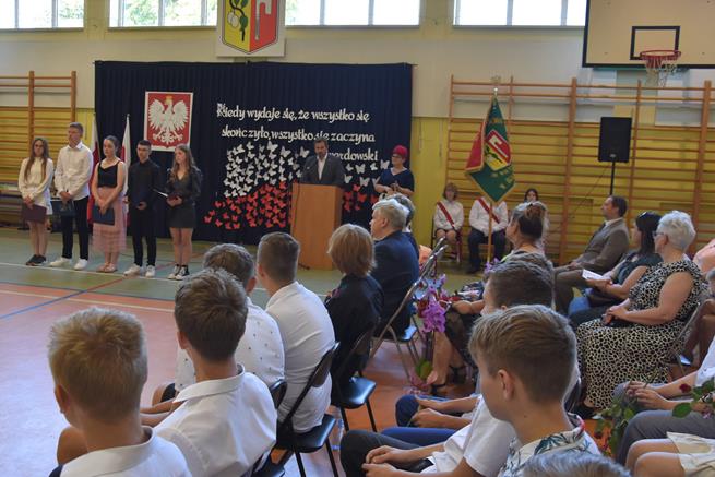 absolwenciroku2022 26.JPG