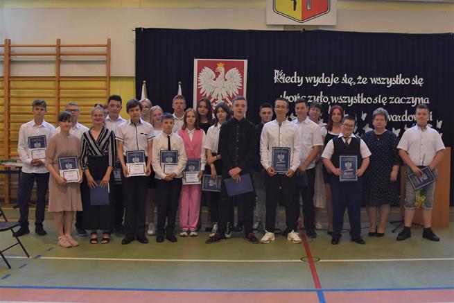 absolwenciroku2022 41.JPG