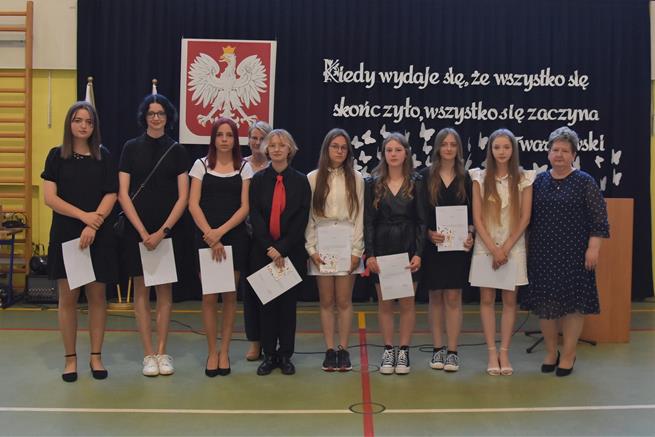 absolwenciroku2022 50.JPG