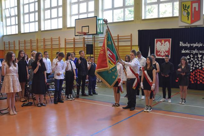 absolwenciroku2022 8.JPG