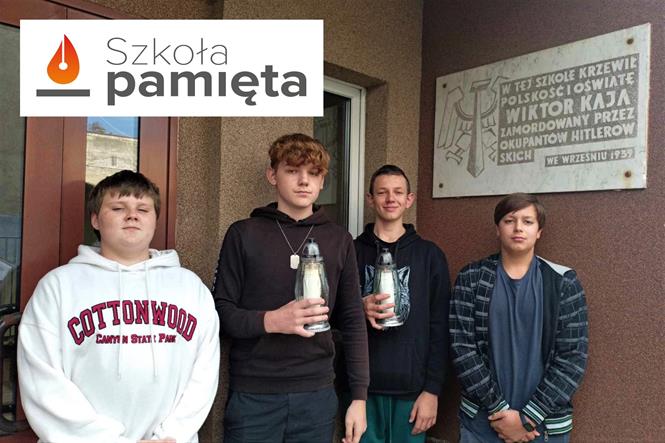 aszkola pamieta2023 tablica Kaja1.jpg