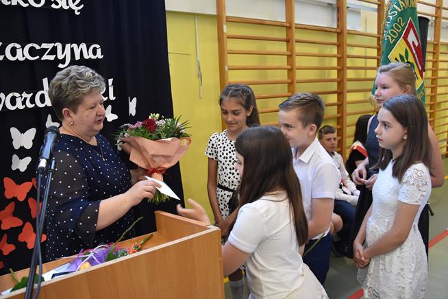 azakonczenie27 2022.JPG