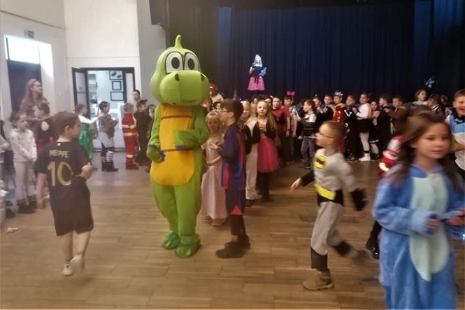 balik karnawal 2023 3.jpg