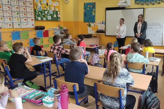 banki dla dzieci1 2023.jpg