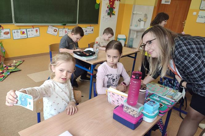 banki dla dzieci7 2023.jpg