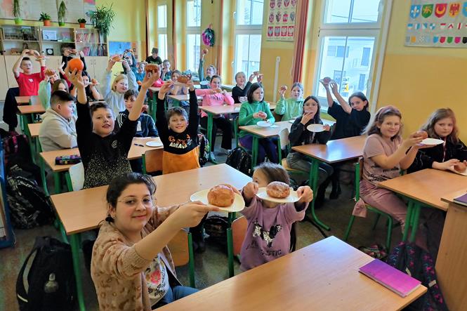 bardzo tlusty czwartek2023 2.jpg