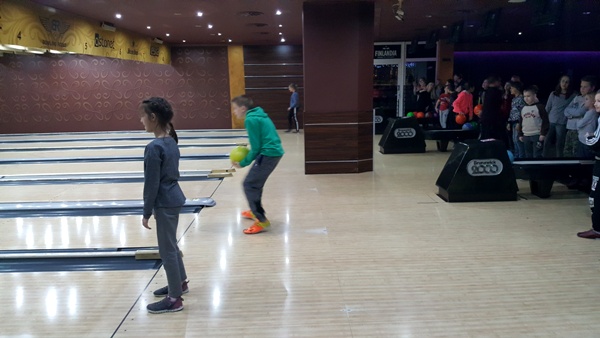 bowling9 2017.jpg