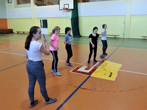 chodza na zajecia5 2019.jpg