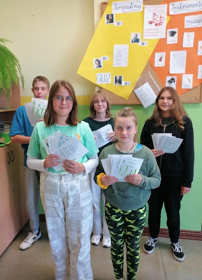 dzien muzyki szkola 2 2022.jpg