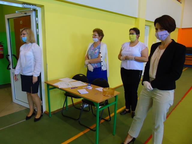 egzamin osmoklasisty11 2020.JPG