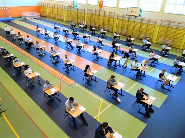 egzamin osmoklasisty18 2020.JPG