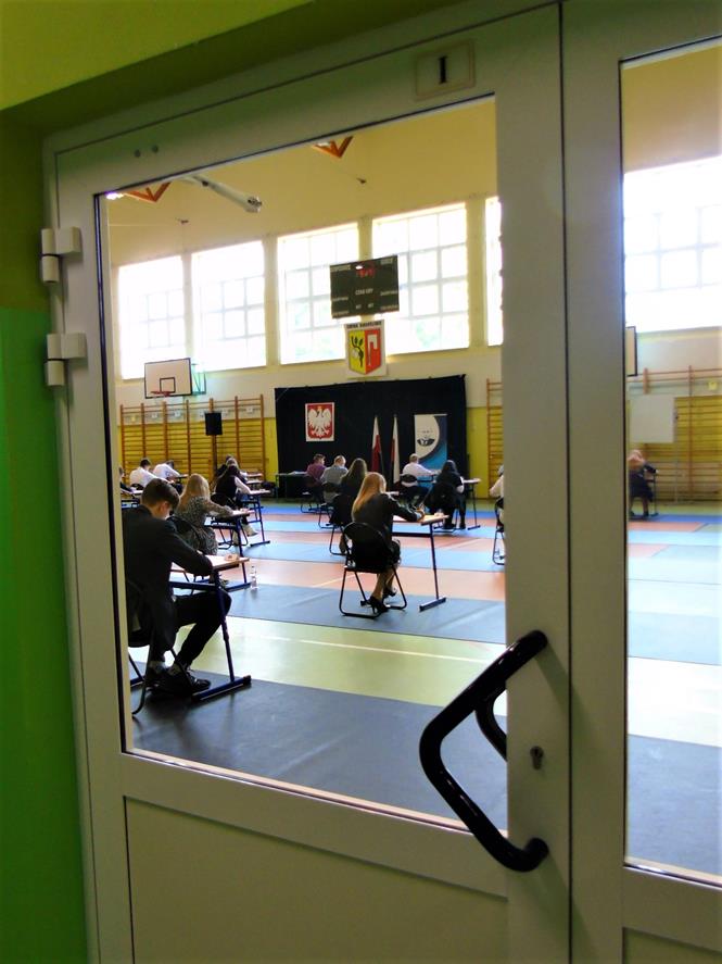 egzaminy33SPB 2021.JPG