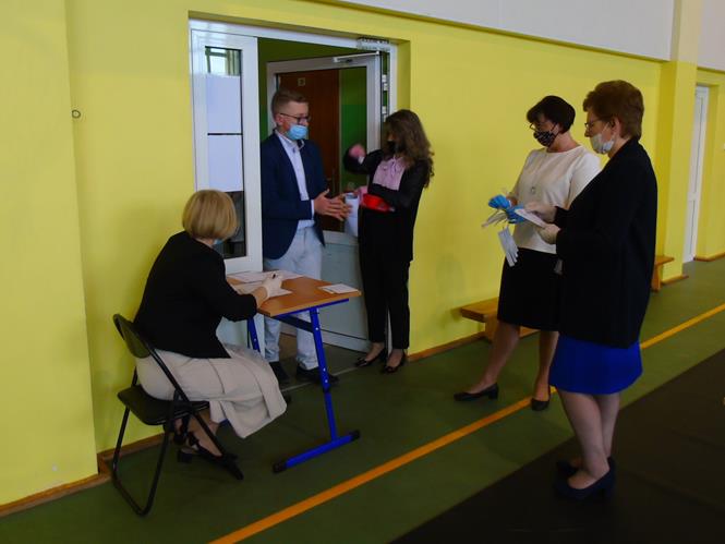 egzaminy8SPB 2021.JPG