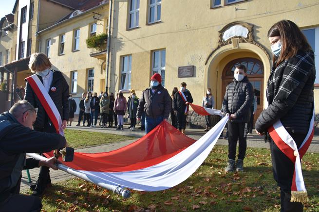 flaga masztowa17 2021.JPG