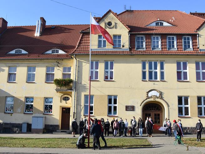 flaga masztowa21 2021.JPG