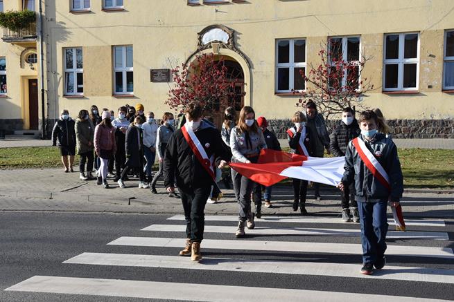 flaga masztowa23 2021.JPG