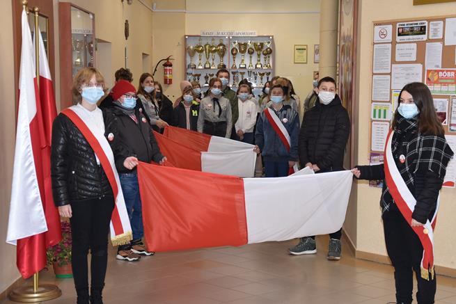 flaga masztowa2 2021.JPG