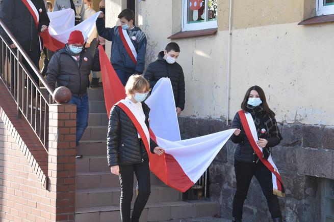 flaga masztowa4 2021.JPG