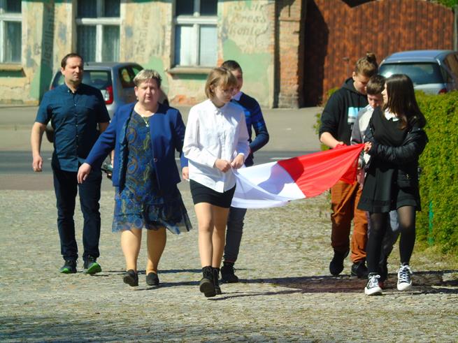 flagaszkolna10 2022.JPG