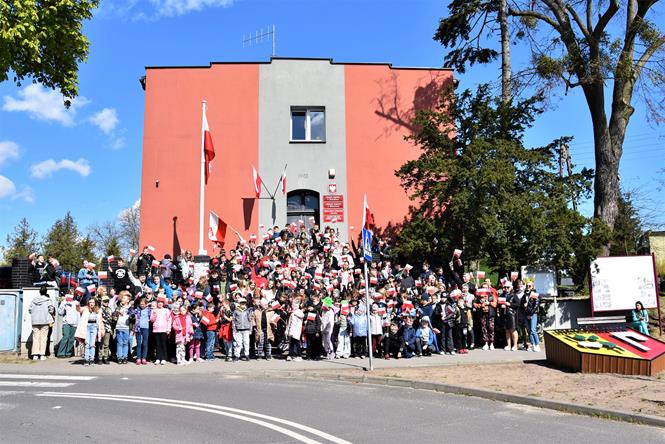 flagowy spacer11 2023.JPG