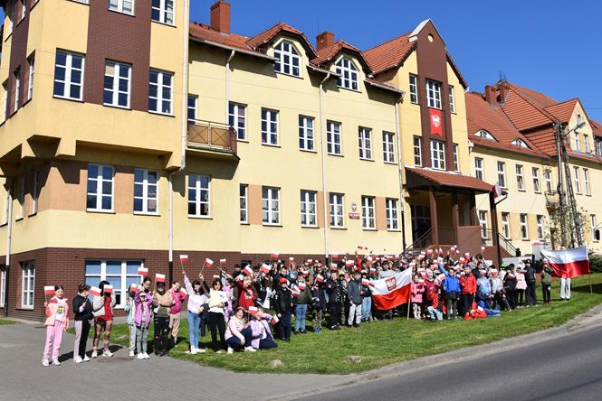 flagowy spacer1 2023.JPG