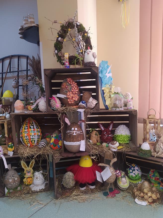 jaja strojne lobzenica2 2022.JPG