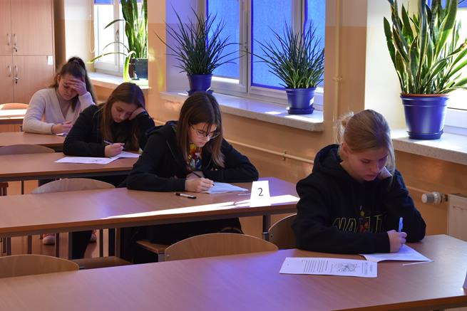 konkursy z przedmiotow 4 2021.JPG