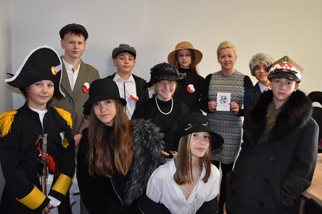 kotylionyN 10 2022.JPG