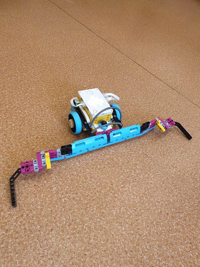 lego robotyka ferie 2023 5.jpg