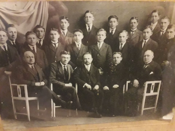 leon bartoszek4.jpeg