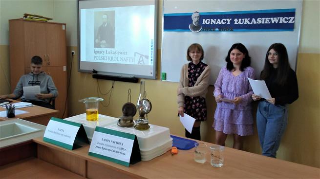 lukasiewicz lekcja2 2022.jpg