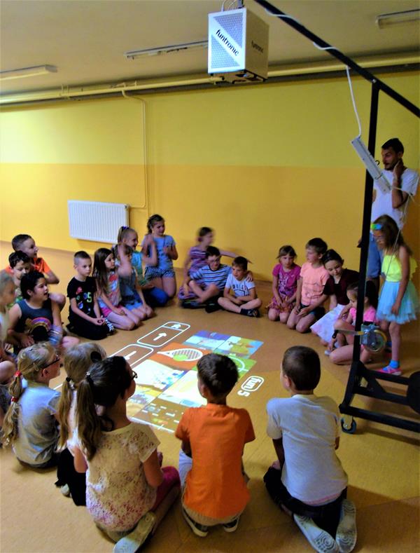 magiczny dywan2 2019.JPG