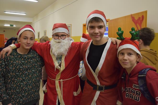 marsz mikolaja22 2022.JPG