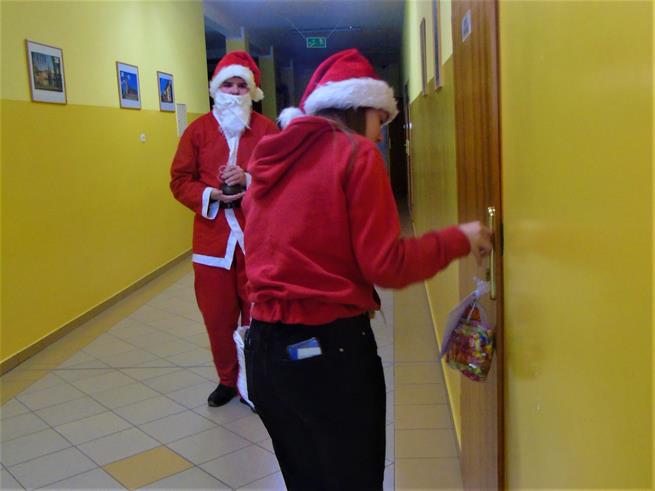 mikolajki szkolne6 2021.JPG