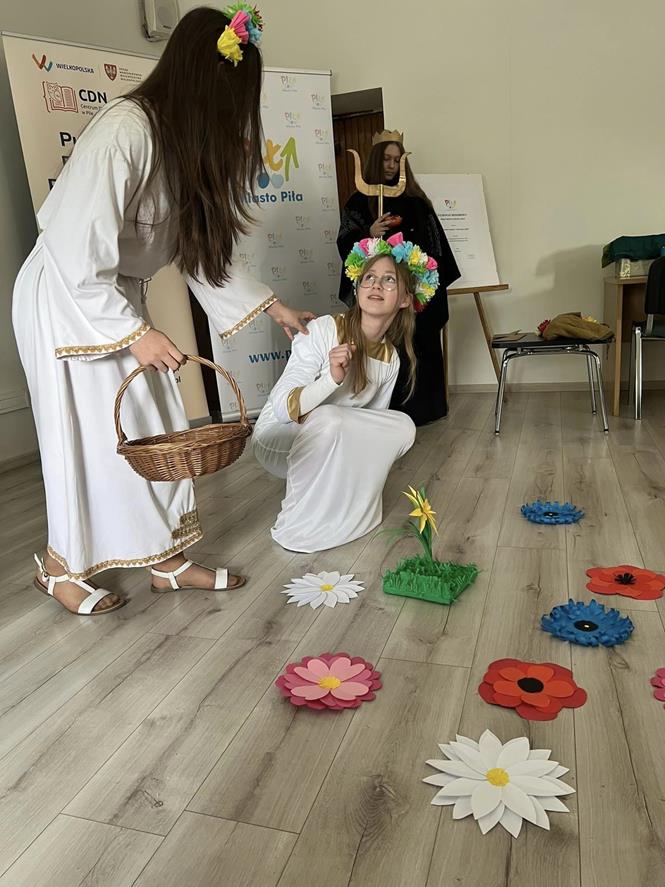 mitologicznu5 2024a.jpg