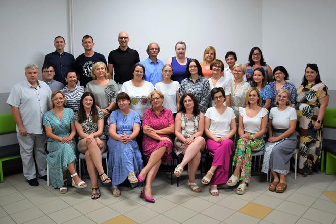 nauczyciele 2024 2025 JL.JPG