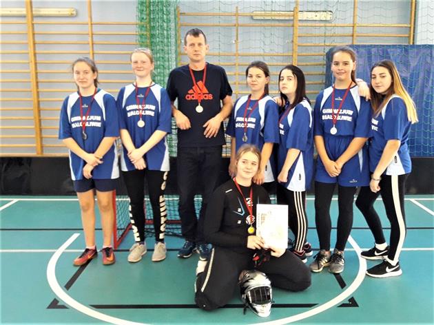 piosik unihokej2 2019.jpg