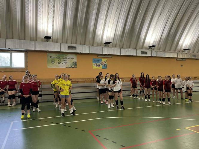 podium siatka3a 2026.jpg