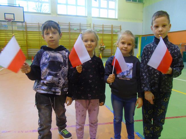 polska flaga narodowa3 2021.JPG