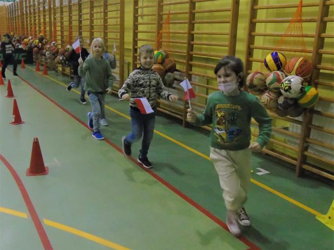 polska flaga narodowa6 2021.JPG