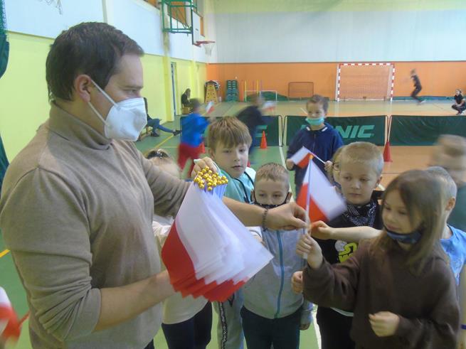 polska flaga narodowa9 2021.JPG