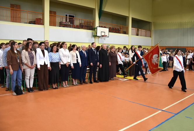 r1 2026 27.JPG