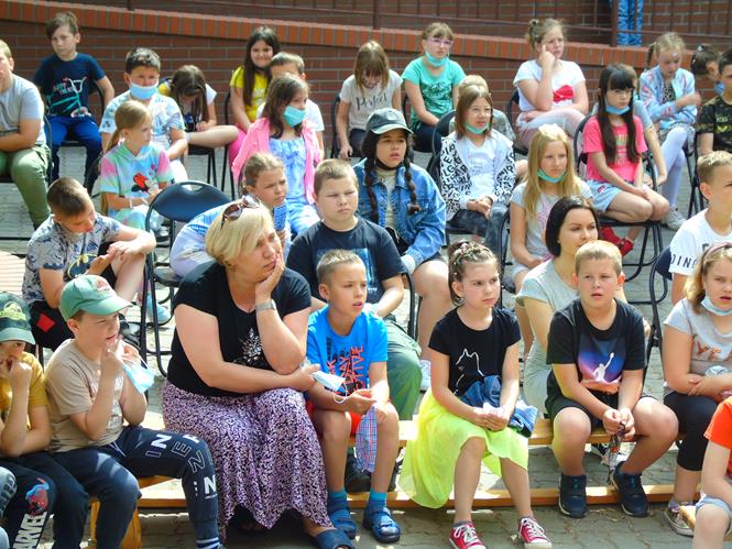 ratunek ziemi11 2021.JPG