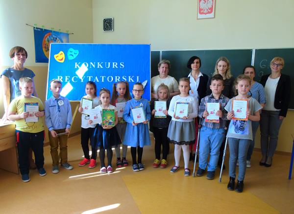 recytatorzy6 2018.JPG