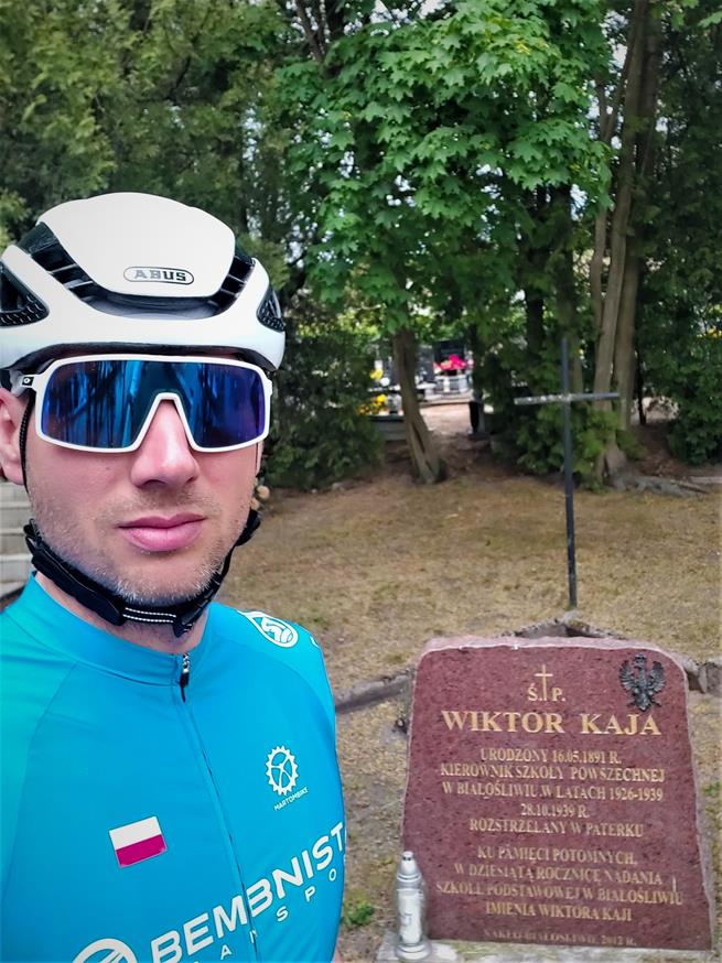 rowerem do patrona2022.jpg