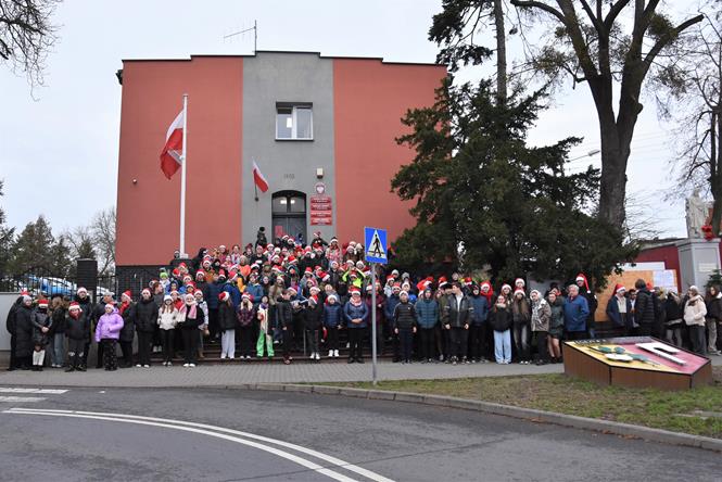 santusmik23 2024.JPG